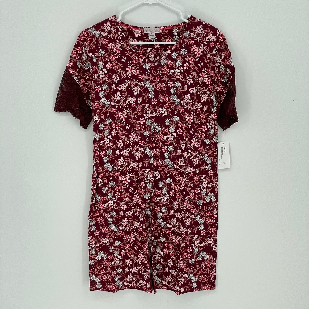 SESOIRE Floral Lace Night Shirt